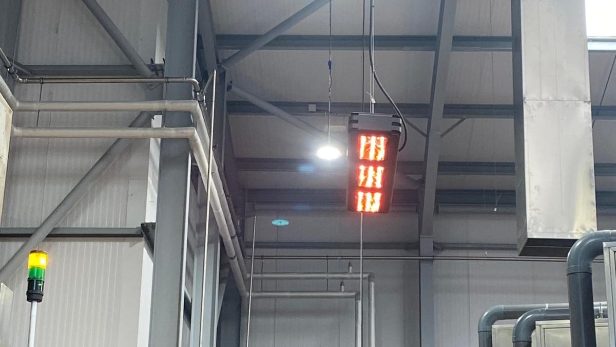 red heating - radiant heating solution high in a factory